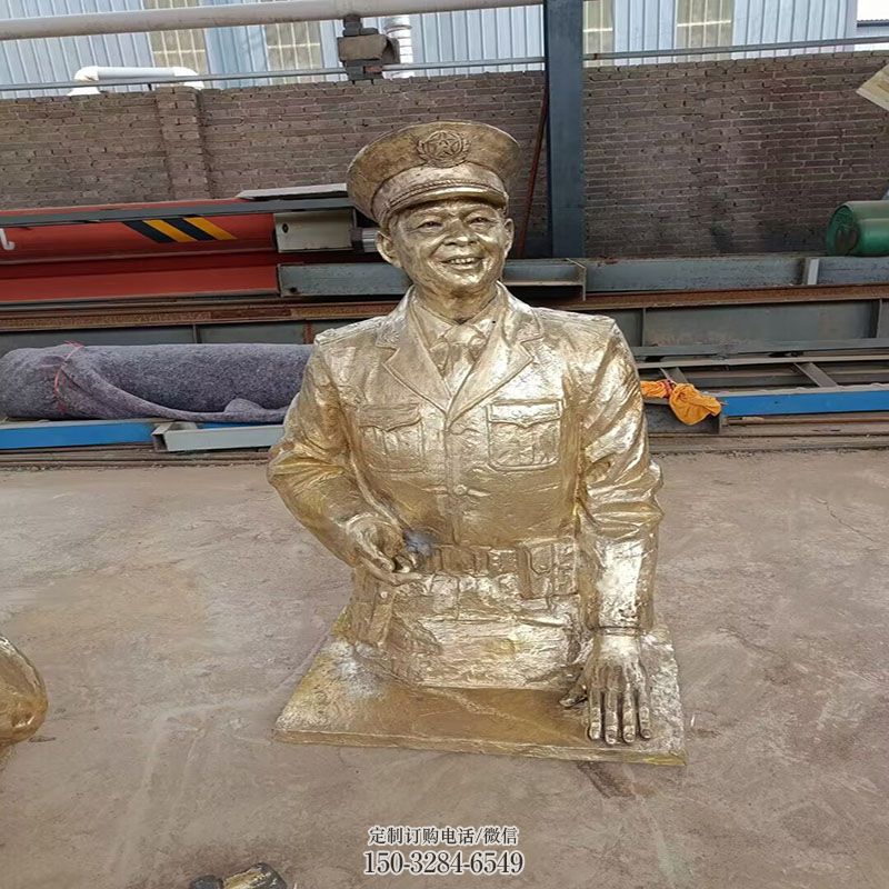 广场大型英雄雷锋雕塑价格